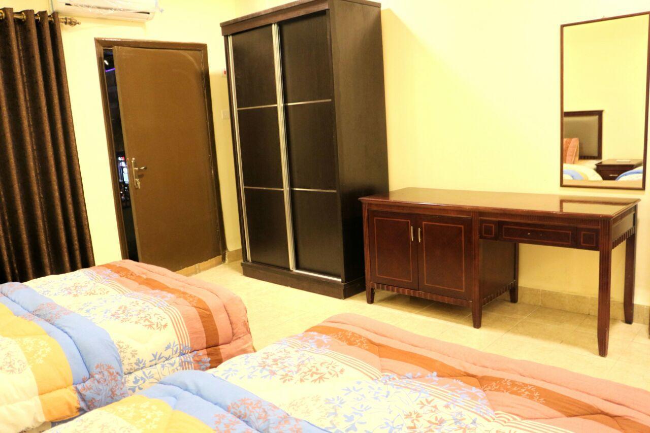 עקבה Al Riyati Hotel Apartments מראה חיצוני תמונה